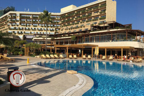 four-seasons-beach-hotel