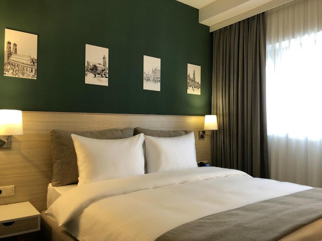 In City Hotel